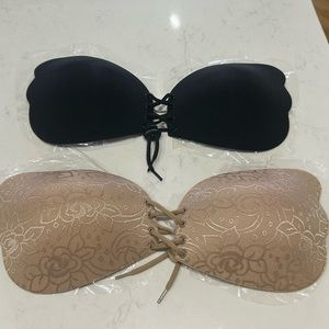 Adhesive strapless bras